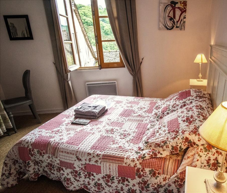 Le Compostelle De Conques Apartment Luaran gambar